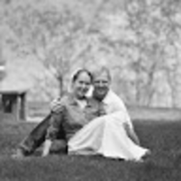 Meet your Posher, Amber - Picture 1 of 1